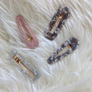 Lot of 4 acetate barrettes hair clips